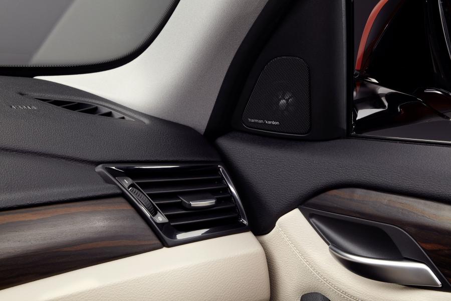  BMW X1 2013 года  (фото 123 из 177)